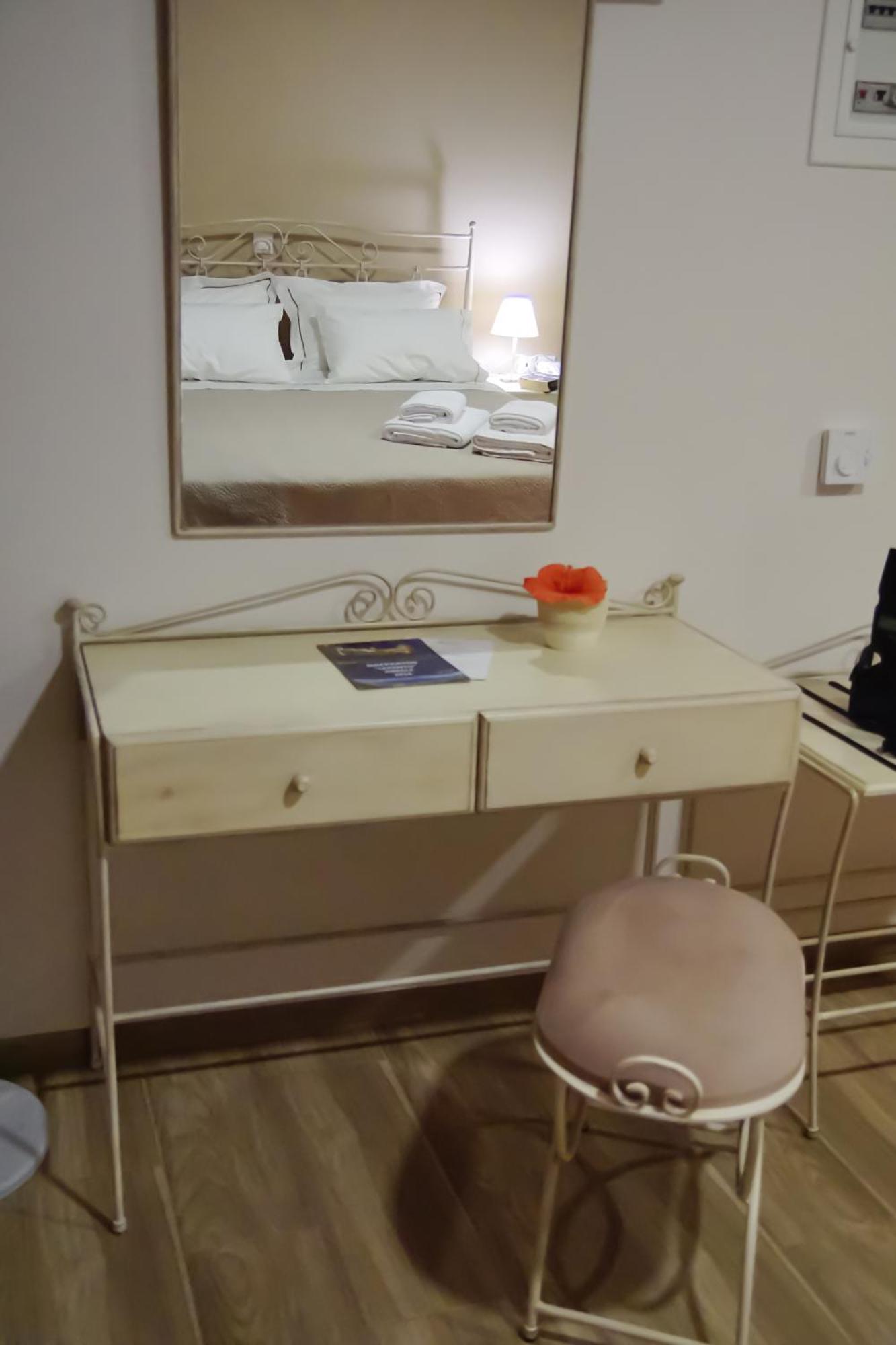 Treanto Nafpaktos Boutique Hotel 객실 사진